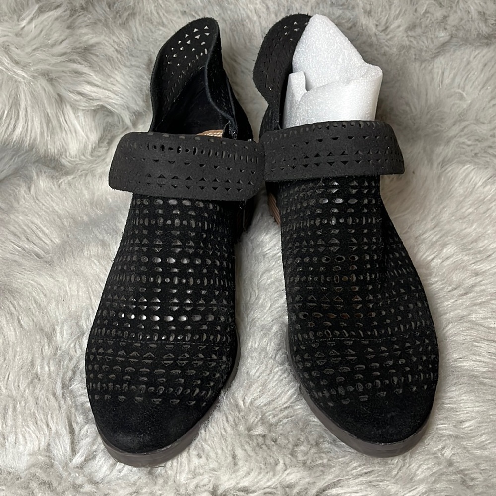 Crown Vintage TESLA Ankle Boots